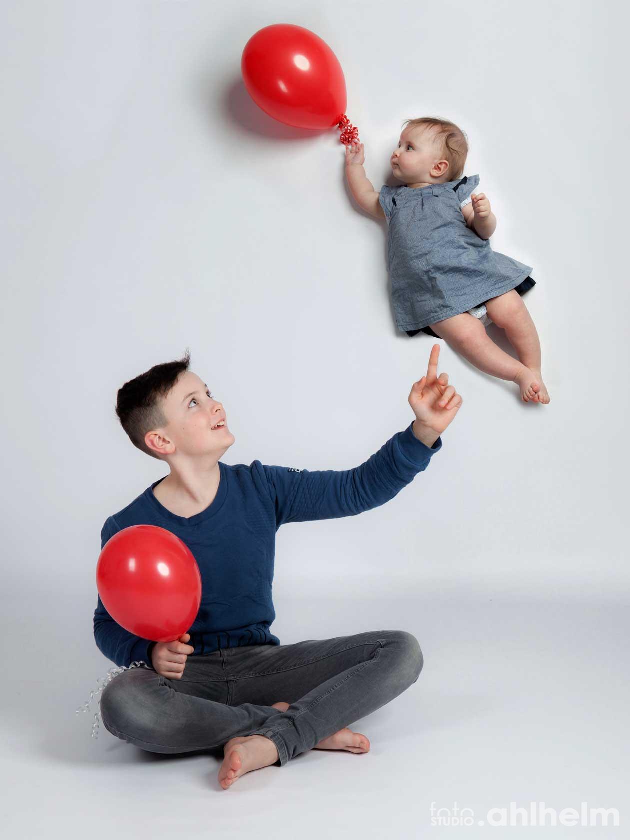 Fotostudio Ahlhelm Kinder Collage Geschwister Ballon